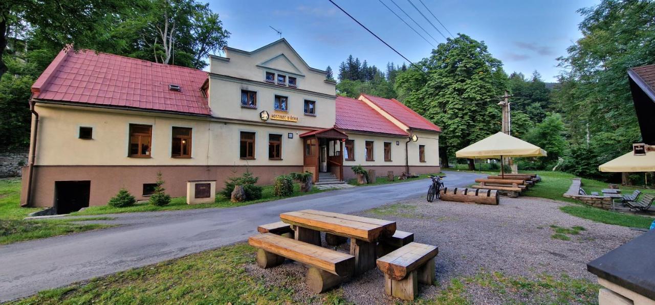 Hotel Hostinec U Reky Ostravice Exterior foto